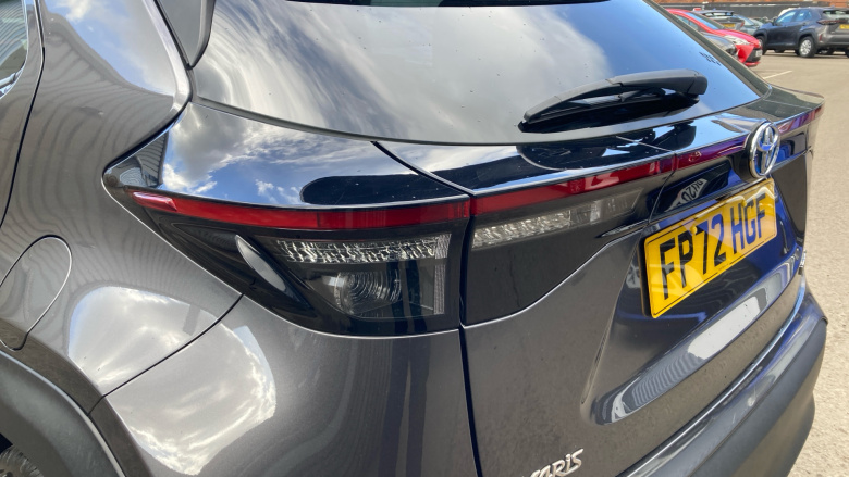 Toyota Yaris Cross 1.5 Hybrid Design 5dr CVT Hybrid Estate